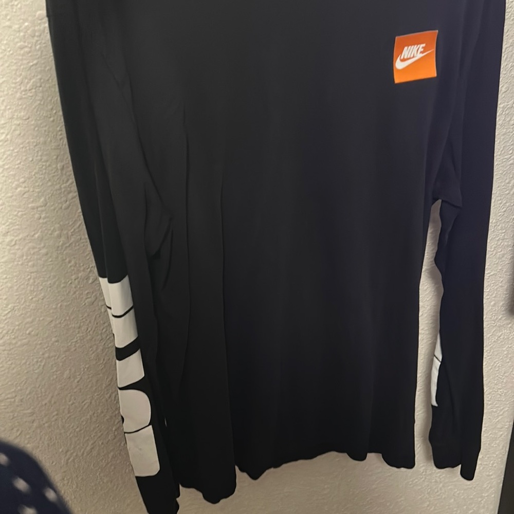 Just do it the nike tee men’s women’s large